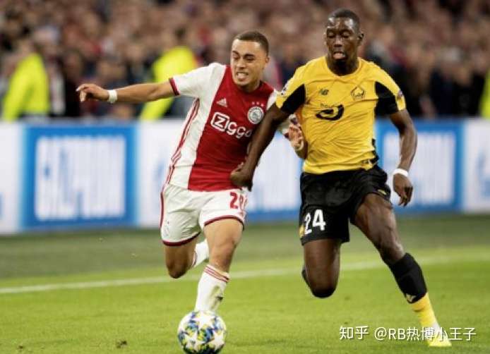 好博体育-里程碑夜阿贾克斯外线爆发；NBA常规赛窗口期刷纪录；信心回归；赛程密集仍需轮换的简单介绍